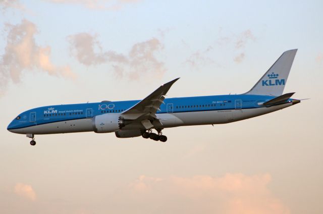 Boeing 787-9 Dreamliner (PH-BHO) - KLM / Boeing 787-9 / MSN 42509 / PH-BHO / MMMX 10/2020