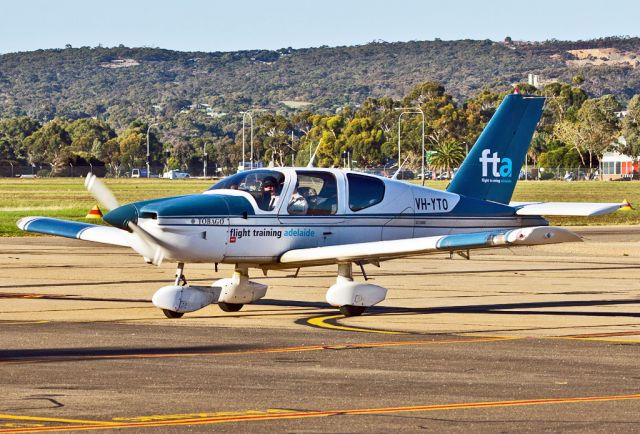 Socata Tobago (VH-YTO) - FLIGHT TRAINING ADELAIDE - SOCATA TB-10 TOBAGO - REG VH-YTO (CN 1520) - PARAFIELD ADELAIDE SA. AUSTRALIA - YPPF (24/5/2016)