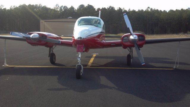 Piper Aerostar (N749S)