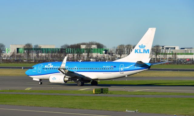 Boeing 737-700 (PH-BGP) - KLM Boeing 737-7K2(WL) PH-BGP in Amsterdam 