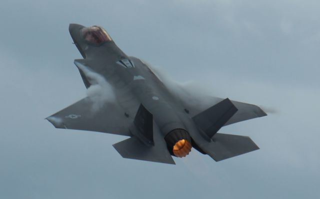 Lockheed F-35C — - Watching F-35 on takeoff from runway 12 going to its performance at the Chicago Air and Water Show.