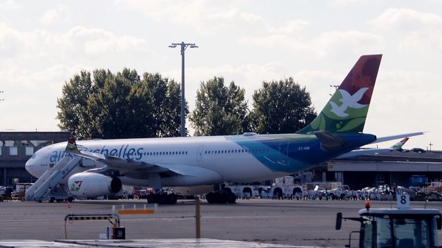 Airbus A330-200 (S7-ADB) - "Aldabra"