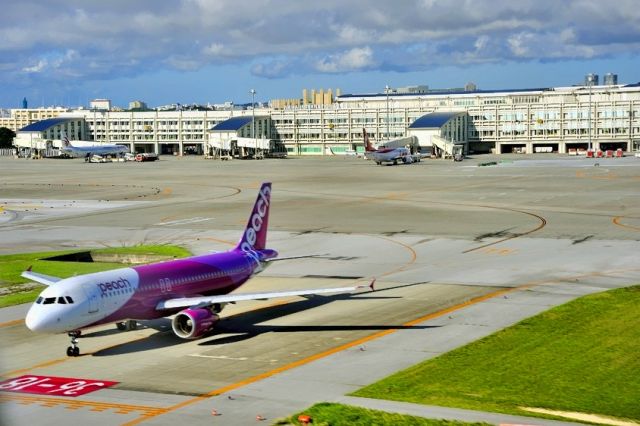 Airbus A320 (JA807P)