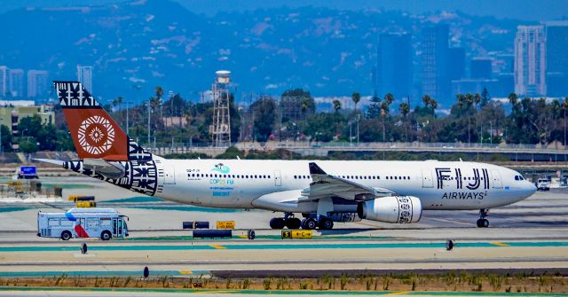 Airbus A330-200 (DQ-FJV) - DQ-FJV Fiji Airways Airbus A330-243 s/n 1465 - Los Angeles International Airport (IATA: LAX, ICAO: KLAX, FAA LID: LAX)br /Photo: TDelCorobr /September 3, 2017