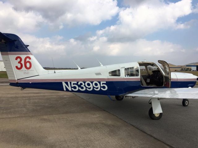 Piper Cherokee Arrow (N53995)