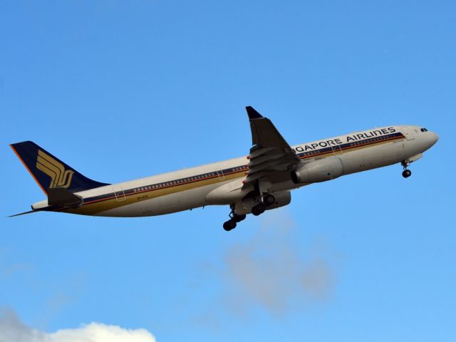 Airbus A330-300 (9V-STK) - Getting airborne off runway 23 and heading home to Singapore. Saturday, 24th March 2012.