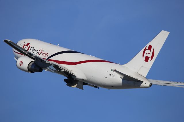 BOEING 767-200 (XA-EFR)