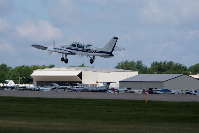 Cessna 310 (N87220)