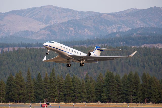 Gulfstream Aerospace Gulfstream G650 (N887WT)