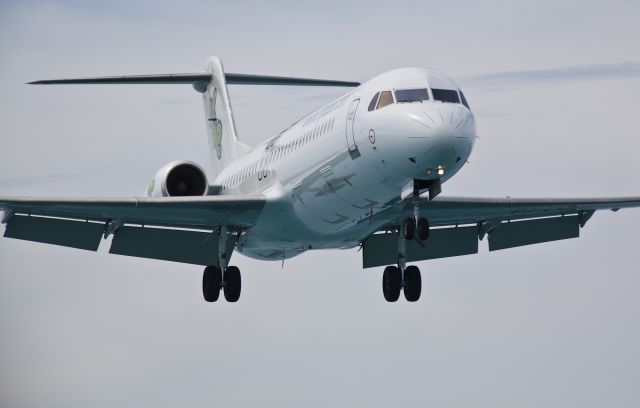 Fokker 100 (PJ-DAD) - Dutch antilles express  Fokker 100