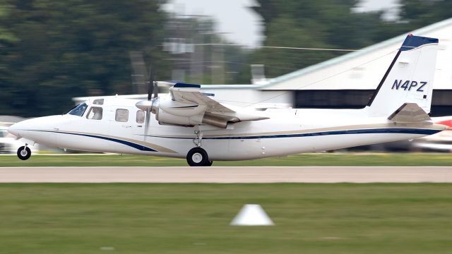 Rockwell Turbo Commander 690 (N4PZ)