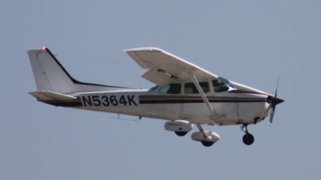 Cessna Skyhawk (N5364K)