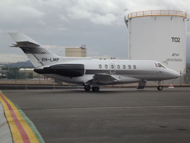 Hawker 1000 (VH-LMP)