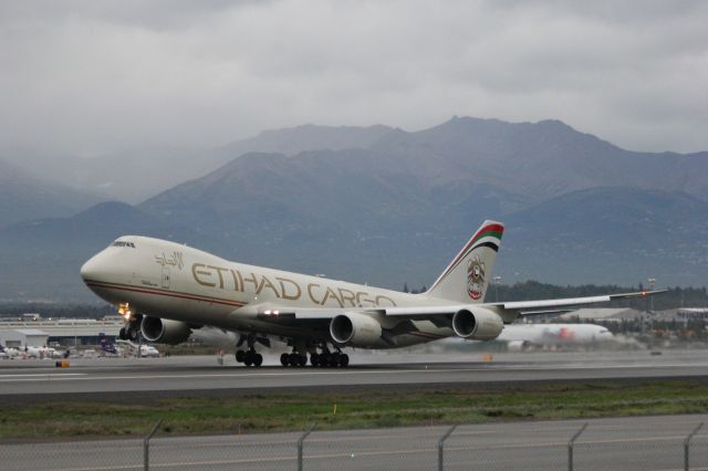 Boeing 747-200 (N855GT) - Etihad Cargo B747-8 operated by Atlas Air.