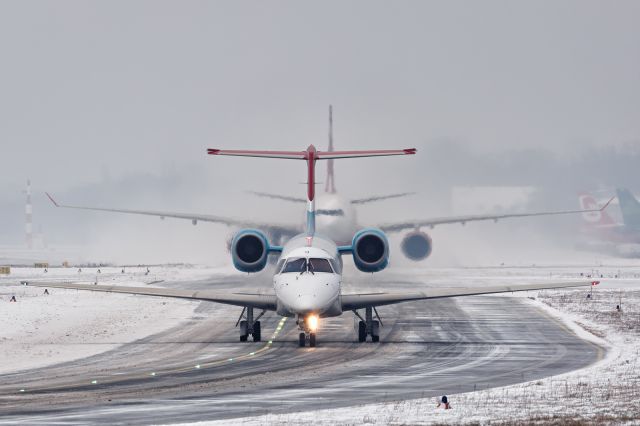 Embraer ERJ-145 (LX-LGI)