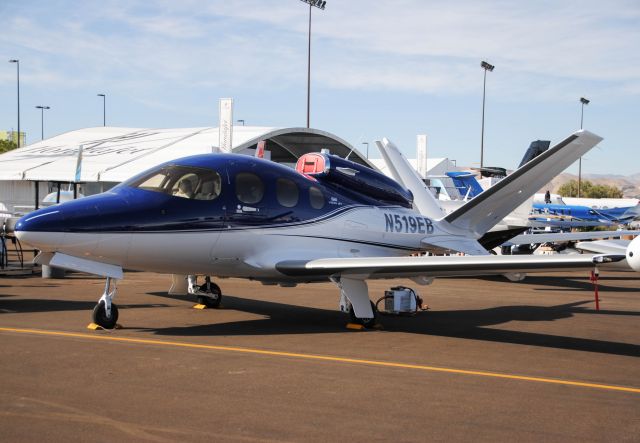 Cirrus Vision SF50 (N519EB)