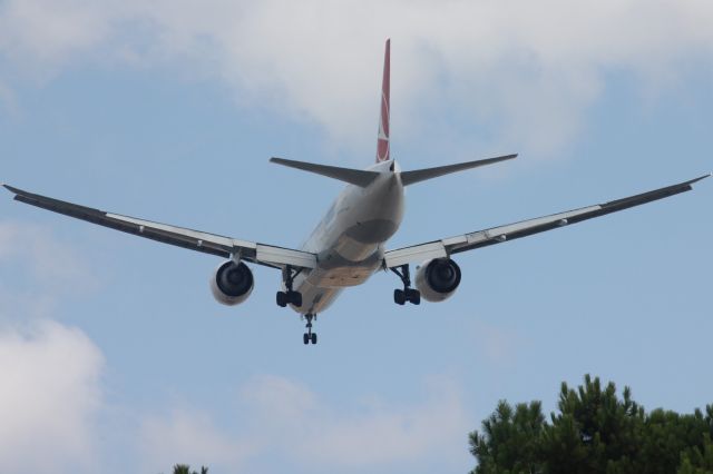 BOEING 777-300ER (TC-JJZ)
