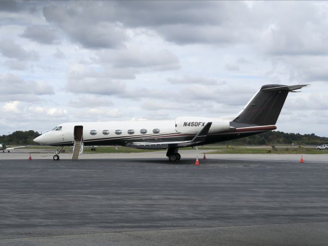 Gulfstream Aerospace Gulfstream IV (N450FX) - 5 October 2015