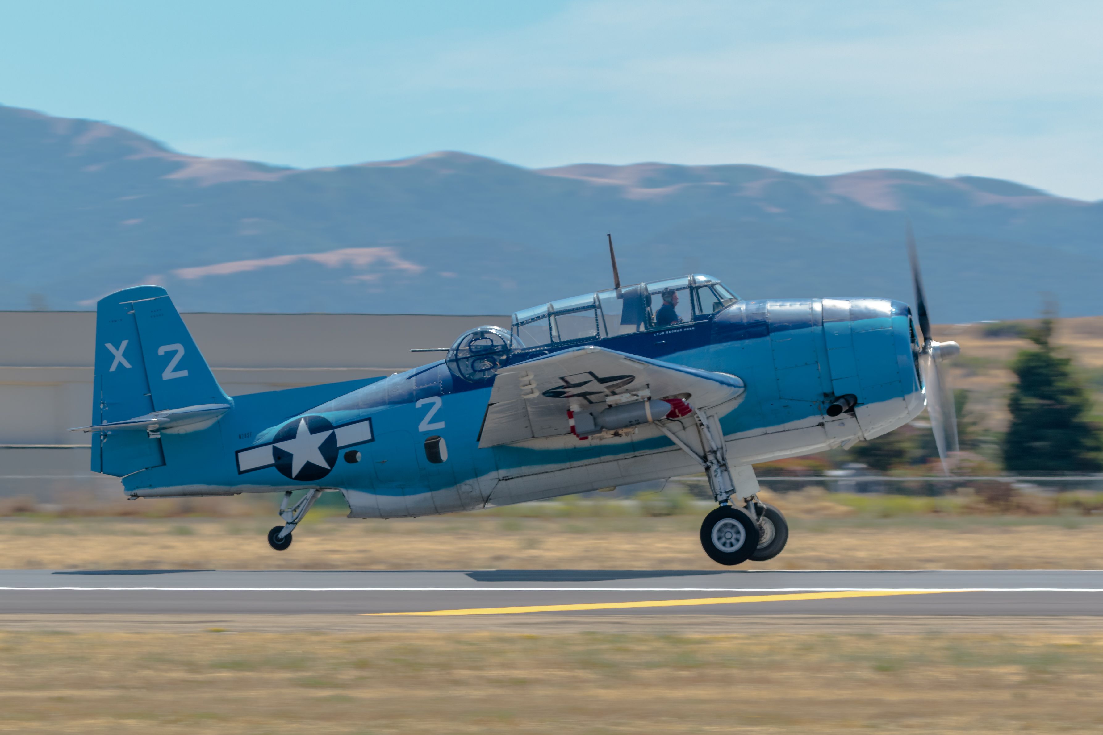 N28SF — - Hollister Air Show June 19, 2016