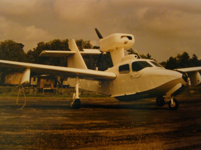 LAKE LA-200 — - Lake Aircraft at Westwego Airport.