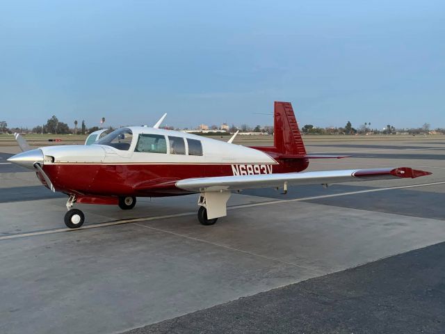 Mooney M-20 (N6893V)