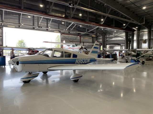 Piper Cherokee (N9530W)