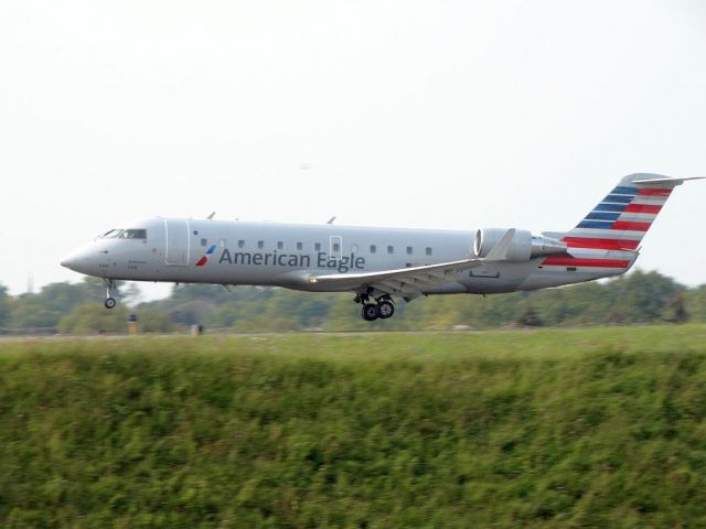 Canadair Regional Jet CRJ-200 (N445AW)