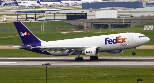 Airbus A300F4-600 (N663FE) - Early morning, cloudy arrival.