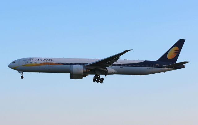 BOEING 777-300ER (VT-JEK)