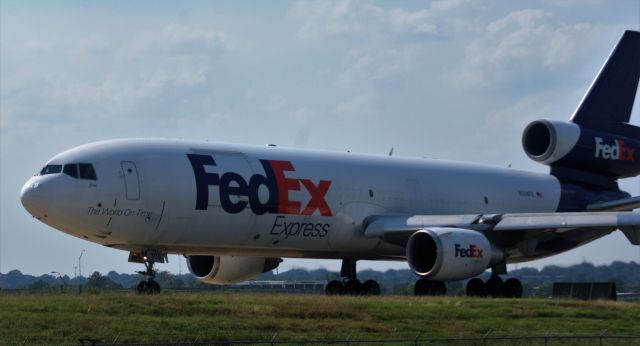 McDonnell Douglas DC-10 (N306FE)