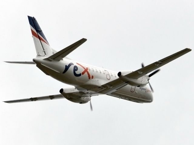 VH-OLM — - Getting airborne off runway 23. Tuesday 27th December 2011.