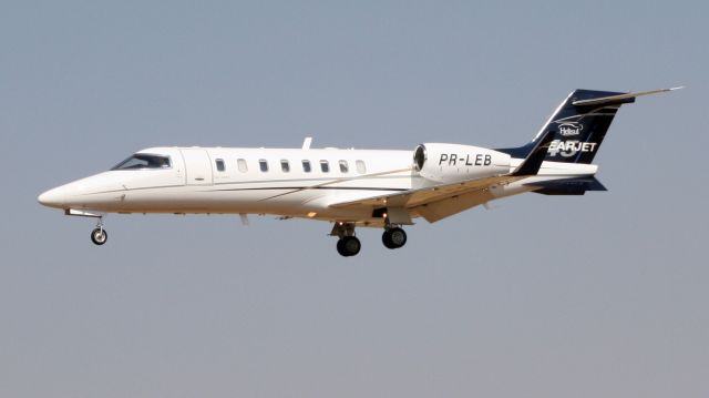 Learjet 45 (PR-LEB)