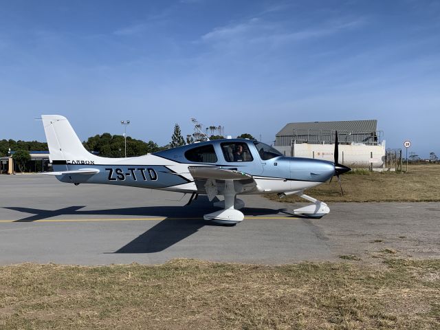 Cirrus SR-22 (ZS-TTD)