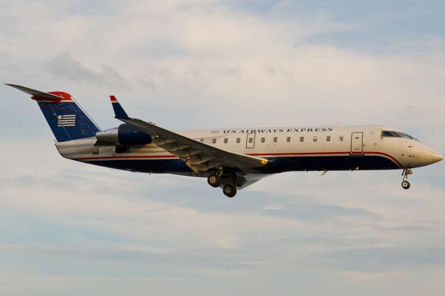 Canadair Regional Jet CRJ-200 (N465AW) - 3rd photo ever uploaded of N465AW on FlightAware.Com !