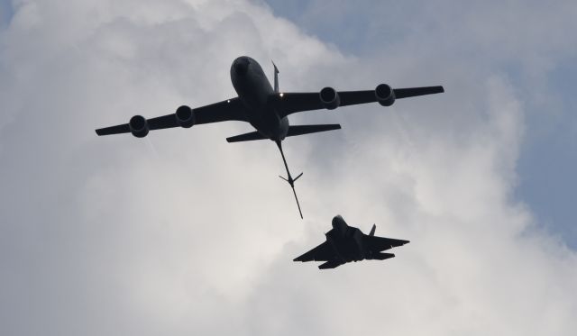 Boeing C-135FR Stratotanker (63-8032) - Airventure 2018