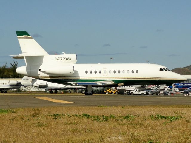 Dassault Falcon 900 (N672WM)