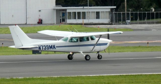 Cessna Skyhawk (N739MK) - Departing on the active runway is this 1978 Cessna Skyhawk 172N in the Autumn of 2021.