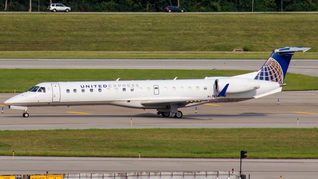 Embraer ERJ-145 (N16149)