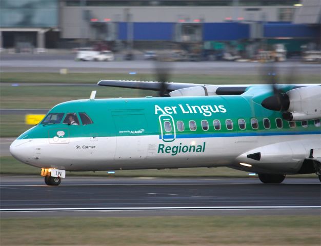 ATR ATR-72 (EI-SLN) - Aer Lingus Regional operated by Aer Arann departs Dublin for Edinburgh, Scotland