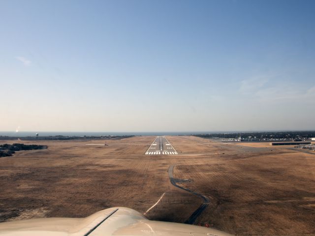 Grumman AA-5 Tiger (N28218) - Landing runway 24 at Nantucket.