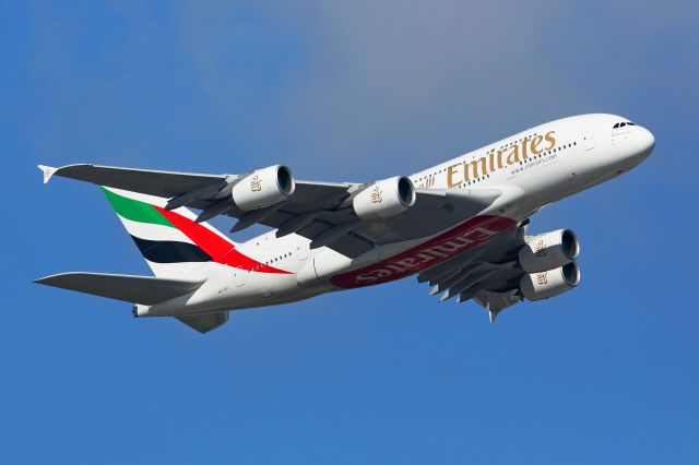 Airbus A380-800 (A6-EUL)