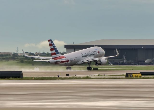 Airbus A319 —