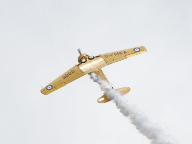 North American T-6 Texan (C-FMKA)