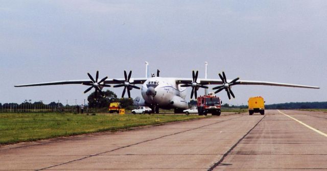 Antonov Antheus — - An-22, June 2001, Košice int. airport, Eastern Slovakia