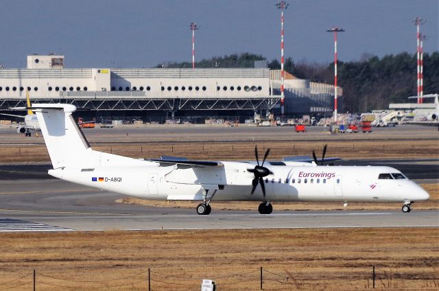 de Havilland Dash 8-400 (D-ABQI)