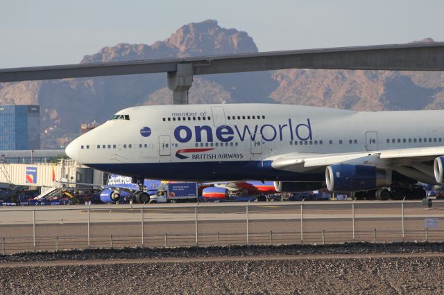 Boeing 747-400 (G-CIVL)