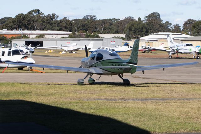 Cirrus SR-22 (VH-DAL)