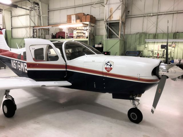 Piper Saratoga (N976WB)