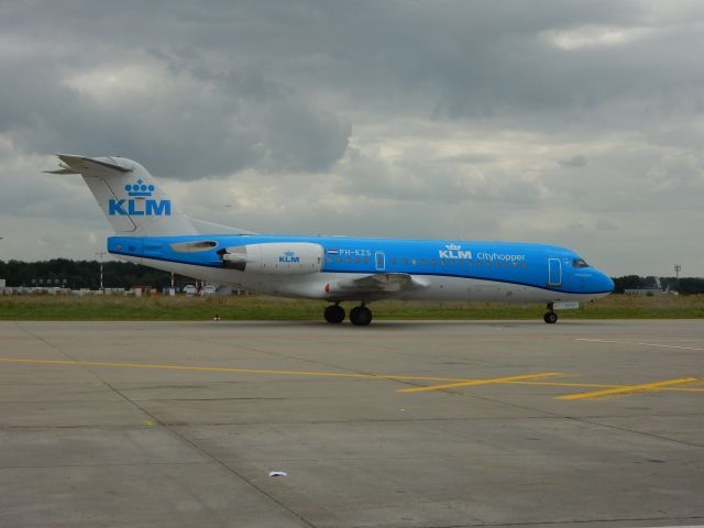 Fokker 70 (PH-KZS)