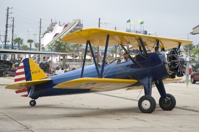 Boeing PT-17 Kaydet (N75272) - N75272  Boeing A75N1(PT17)  KGLS  20110420